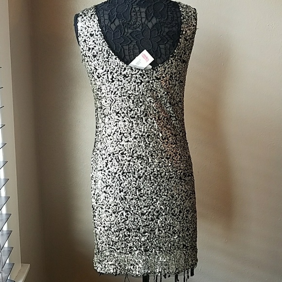 NWT Sequin dress - Picture 6 of 8